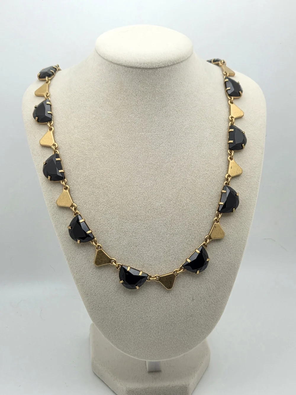 Madewell NWT Black Faceted Half-Moon Statement Necklace Gold Tone 19” - Picture 2 of 16